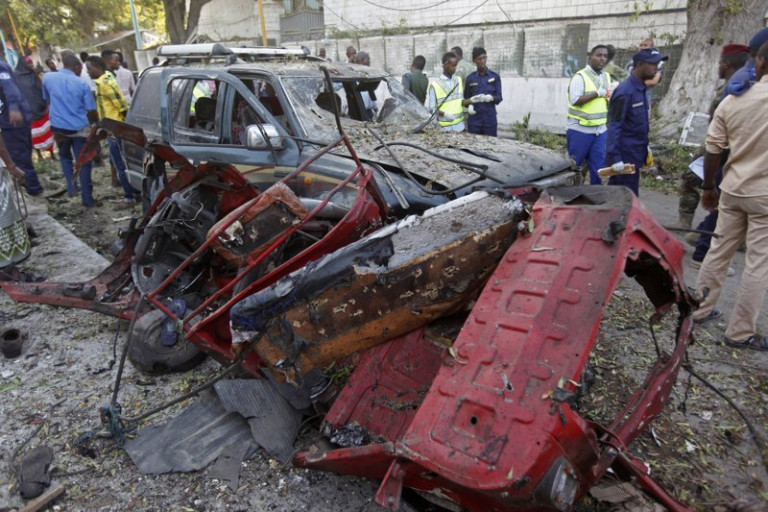 Teste di cuoio nell’hotel assalito in Somalia: 25 morti morti uccisi anche 3 bimbi