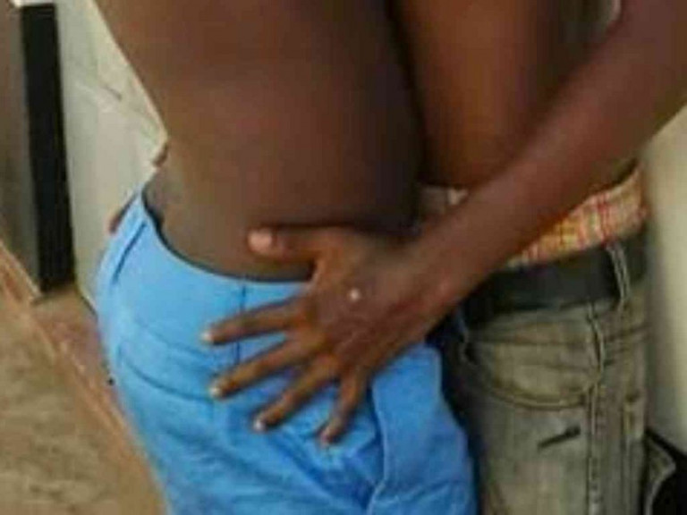 Corte d’Appello di Mombasa: l’ispezione anale per i sospetti gay è illegale