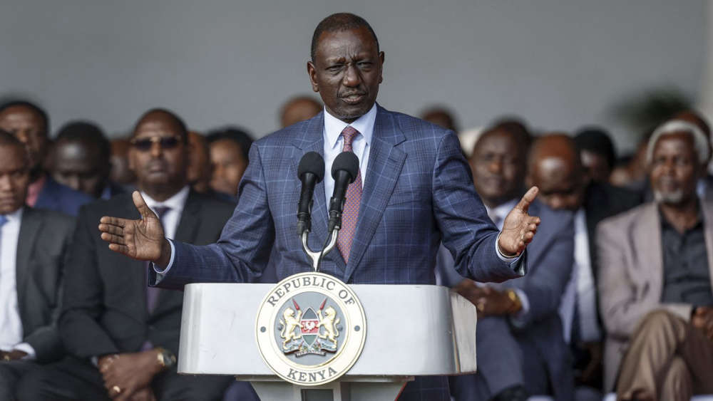 Kenya: Ruto silura gabinetto dei ministri e promette governo di larghe intese