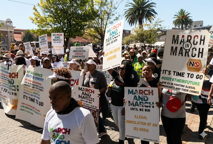 I partiti populisti anti immigrazione mettono a soqquadro il Sudafrica